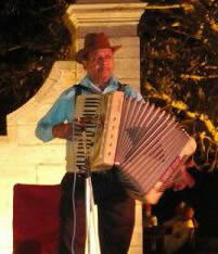 accordion players near me maharashtra india