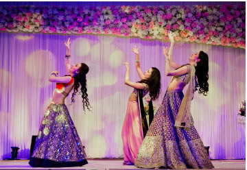 best ladies sangeet choreography maharashtra