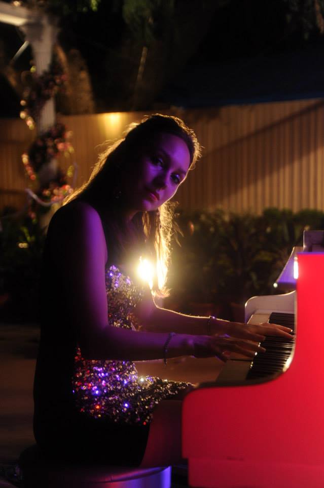 piano player maharashtra